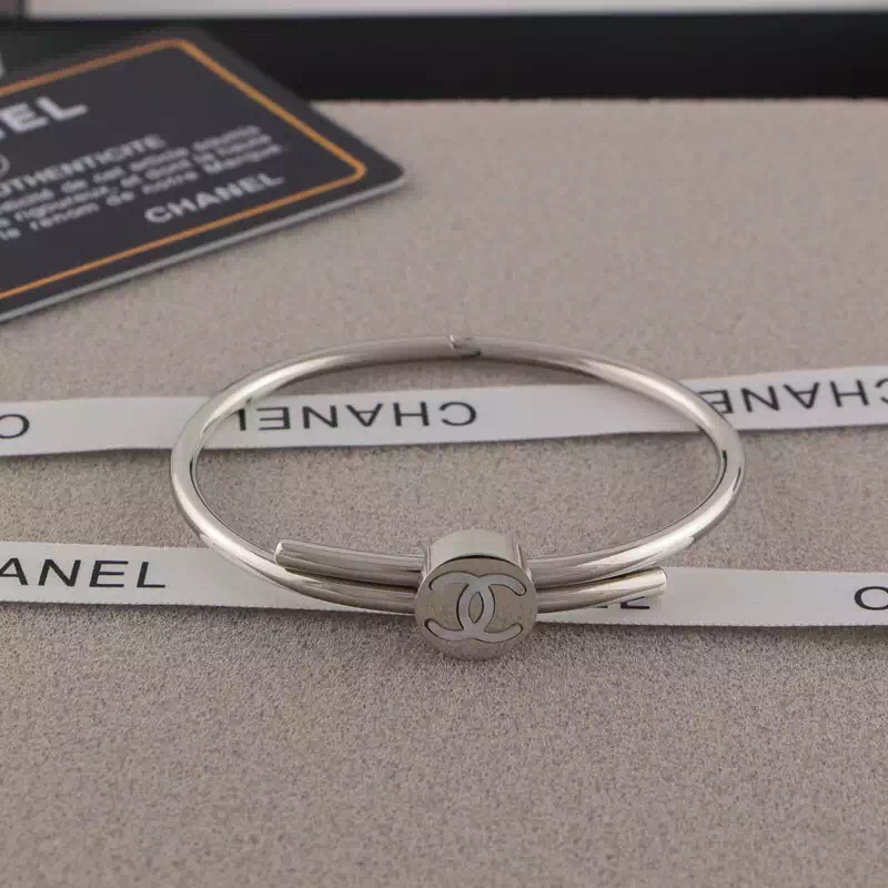 Bracciale Chanel Modello 6